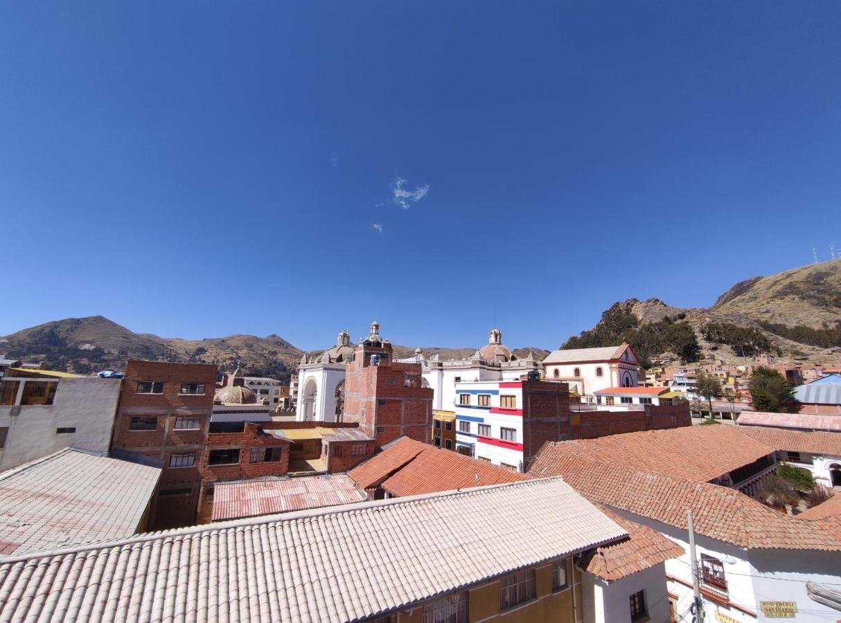Hostal Sol Y Luna Panzió Copacabana  Kültér fotó