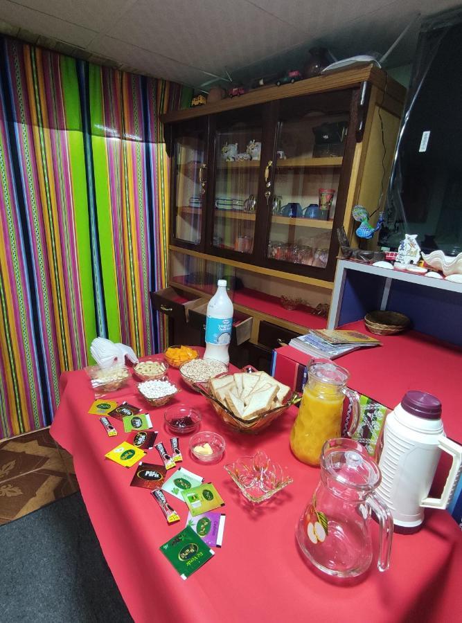 Hostal Sol Y Luna Panzió Copacabana  Kültér fotó